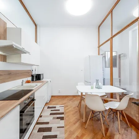 Mlynska 3 Centrum 150m2 קושיצה