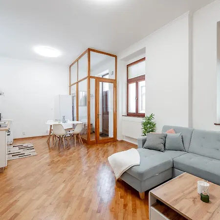 Apartamento Mlynska 3 Centrum 150m2 *