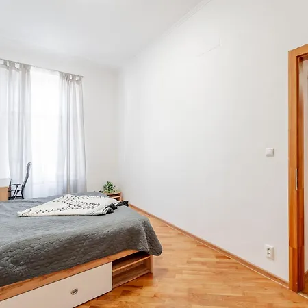 Mlynska 3 Centrum 150m2 * Kosice